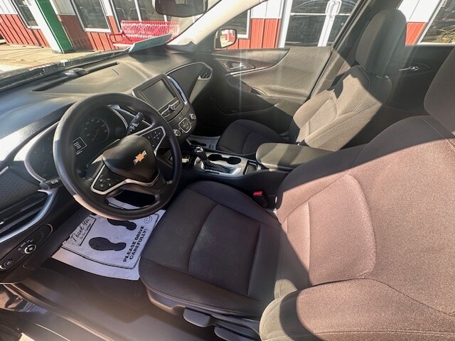 2018 Chevrolet MALIBU LS 1FL Located at Wheel City Auto Sioux Falls light-box-slides