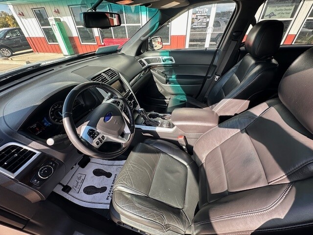 2014 Ford Explorer LIMITED Located at Wheel City Auto Sioux Falls slide-image