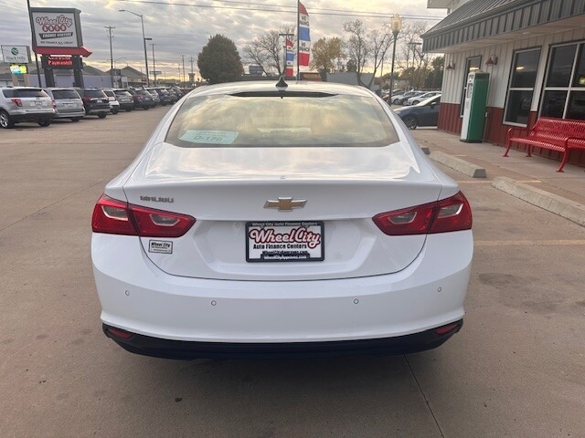 2022 Chevrolet MALIBU LS 1FL Located at Wheel City Auto Sioux Falls light-box-slides