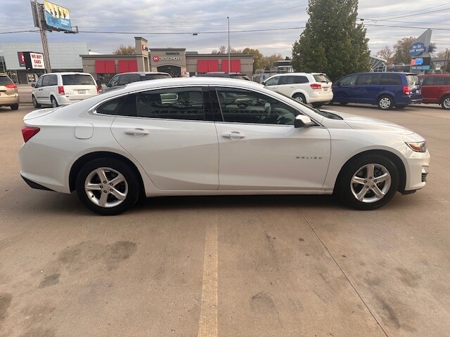 2022 Chevrolet MALIBU LS 1FL Located at Wheel City Auto Sioux Falls light-box-slides