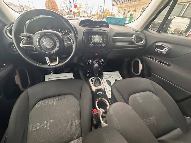 2017 Jeep RENEGADE LATITUDE Located at Wheel City Auto Sioux Falls light-box-slides