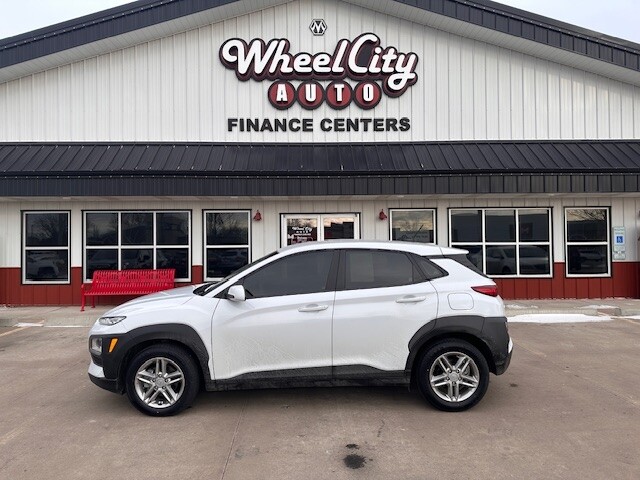 2021 Hyundai Kona SE's photo