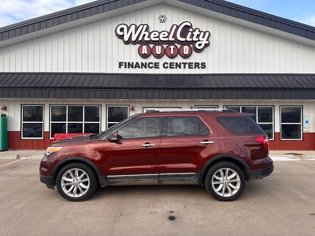 2015 Ford Explorer Limited's photo
