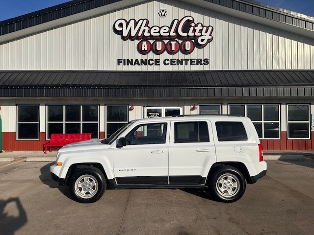 2015 Jeep Patriot Sport's photo