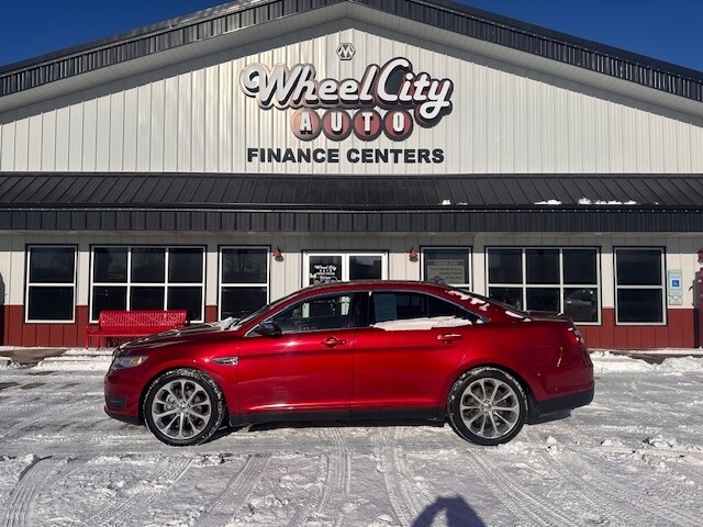 2013 Ford Taurus Limited's photo