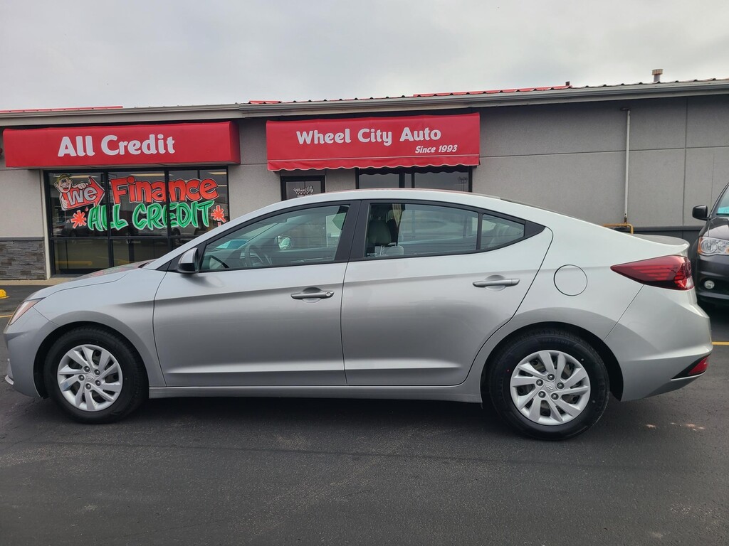 2020 Hyundai ELANTRA LIMITED SE Located at Wheel City Auto Rapid City slide-image