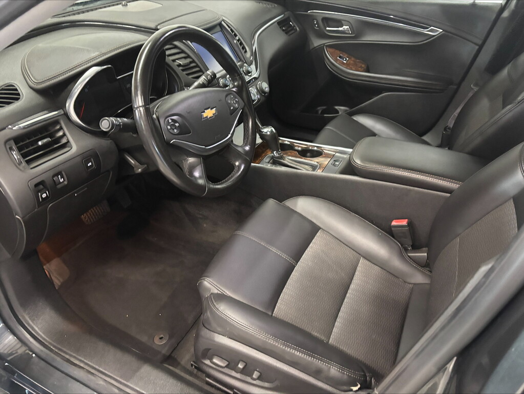 2015 Chevrolet IMPALA LT 2LT Located at Wheel City Auto Lincoln slide-image