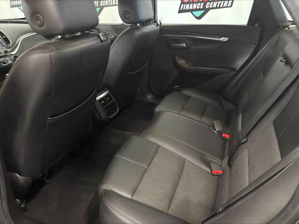 2015 Chevrolet IMPALA LT 2LT Located at Wheel City Auto Lincoln slide-image