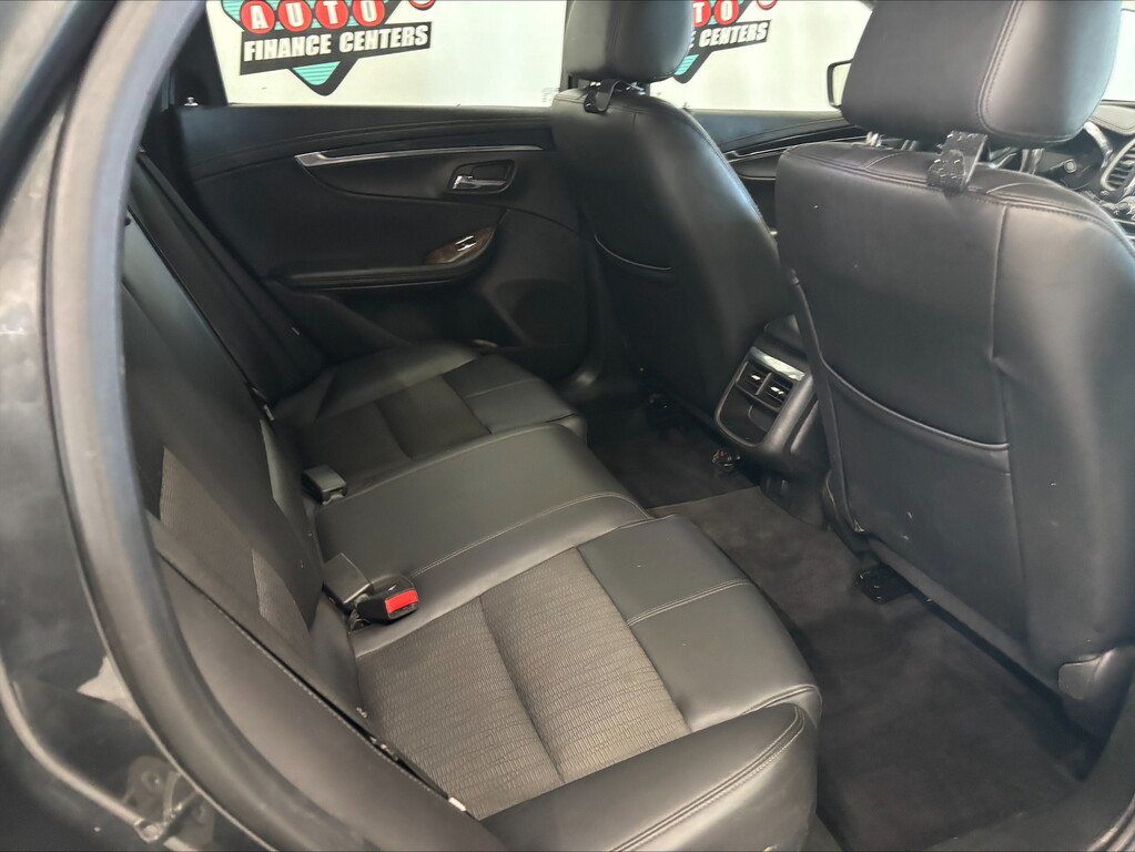 2015 Chevrolet IMPALA LT 2LT Located at Wheel City Auto Lincoln slide-image