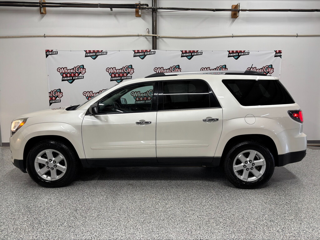 2015 GMC ACADIA SL SLE1 Located at Wheel City Auto Lincoln light-box-slides