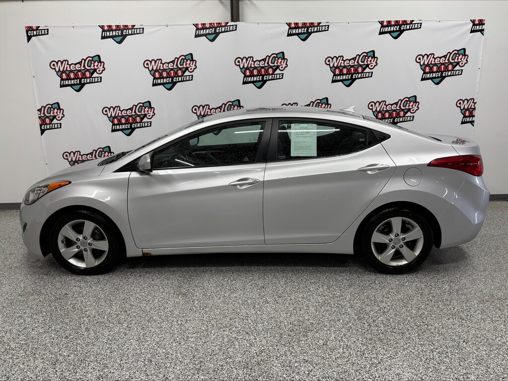 2011 Hyundai ELANTRA GLS LIMITED Located at Wheel City Auto Lincoln slide-image