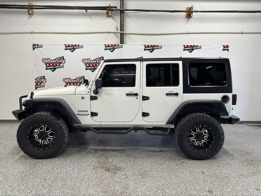 2010 Jeep Wrangler Unlimited Sport's photo