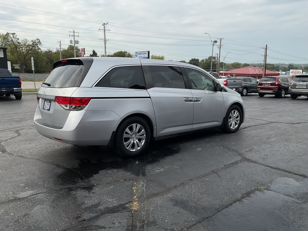 2014 Honda ODYSSEY Located at Motory Group Joplin light-box-slides