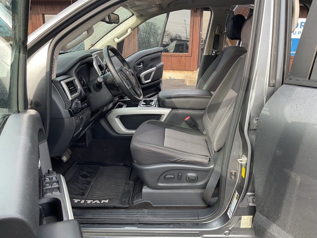 2020 Nissan TITAN Located at Motory Group Joplin slide-image