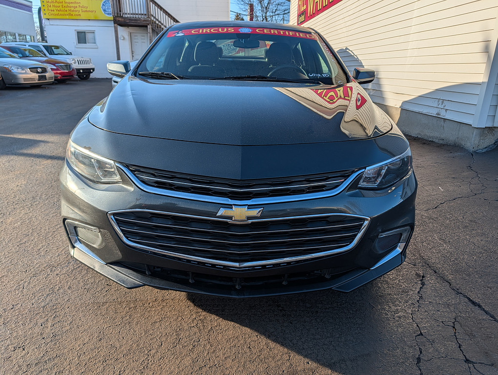2016 Chevrolet MALIBU LT 1LT Located at Circus Auto Sales light-box-slides