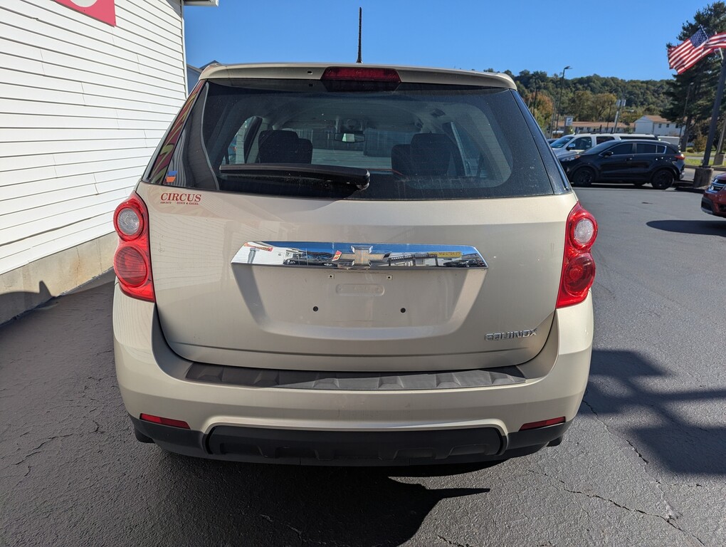 2013 Chevrolet EQUINOX LS Located at Circus Auto Sales light-box-slides