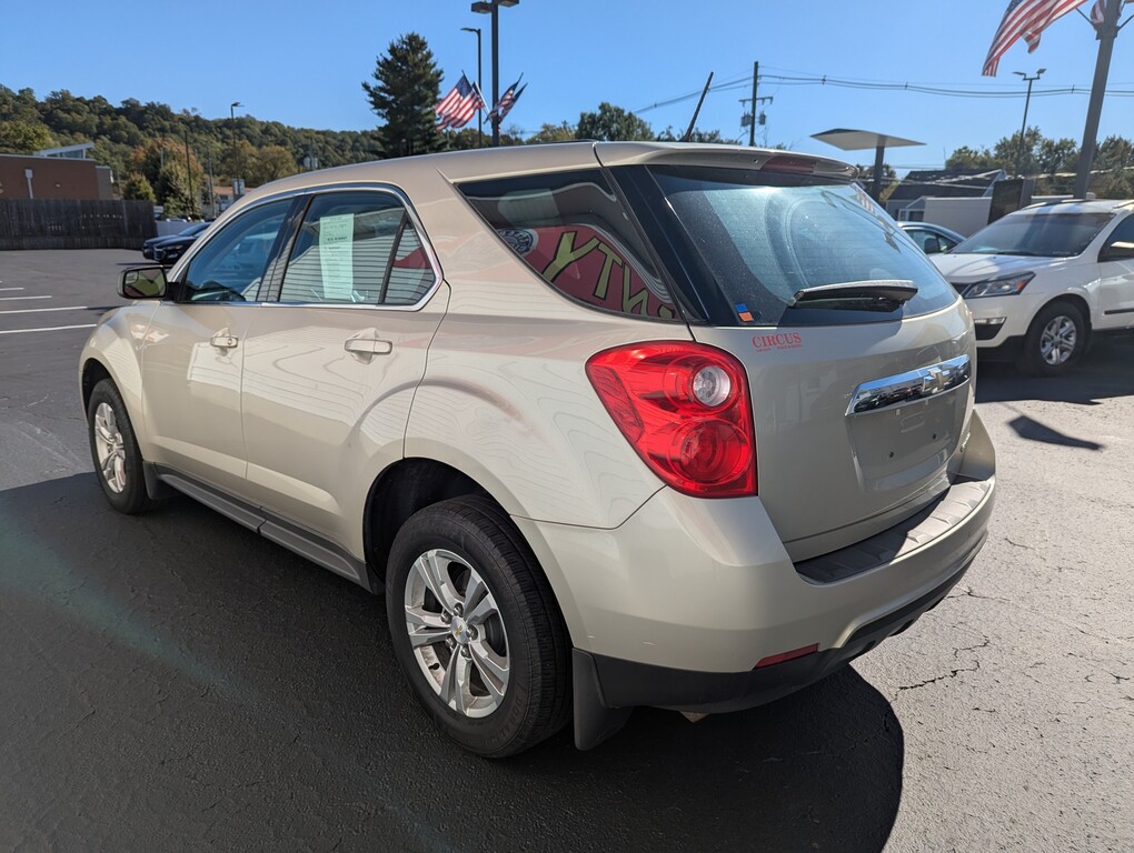 2013 Chevrolet EQUINOX LS Located at Circus Auto Sales slide-image