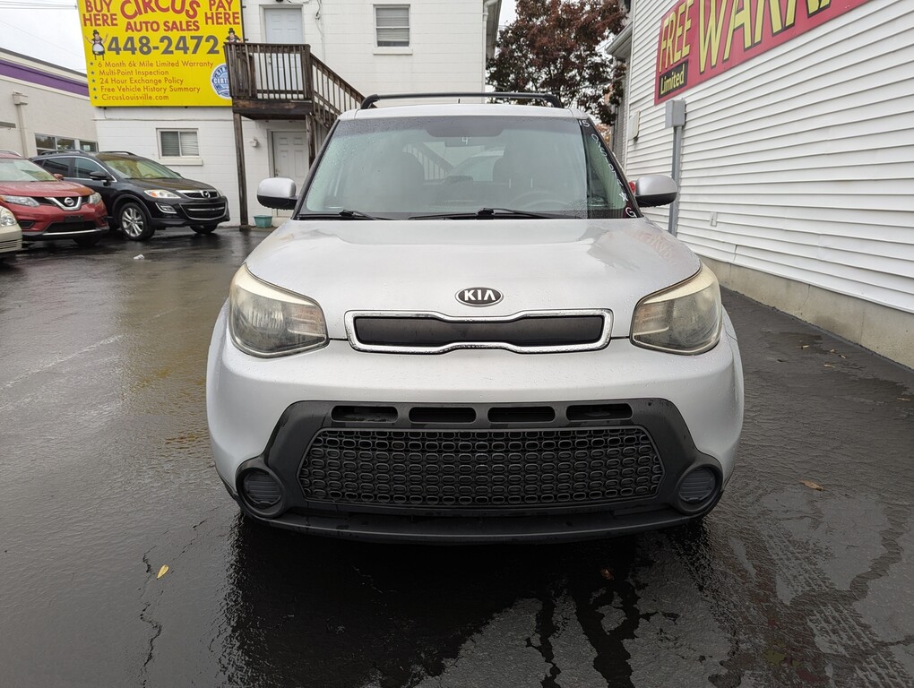 2015 Kia Soul Located at Circus Auto Sales light-box-slides