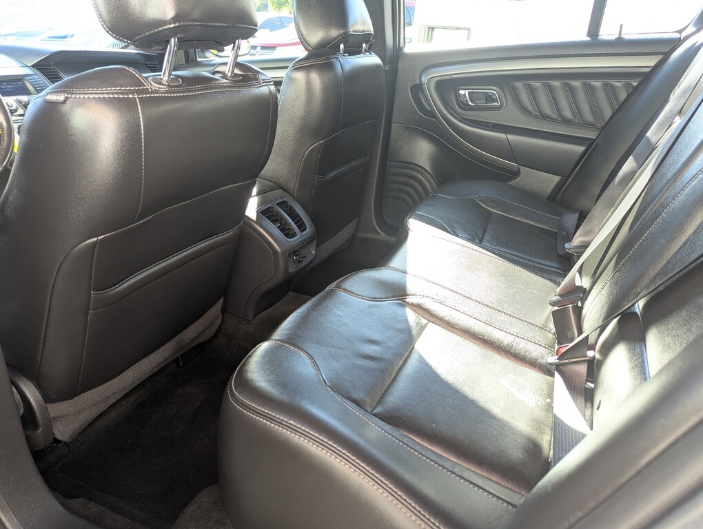 2014 Ford TAURUS SEL Located at Circus Auto Sales light-box-slides