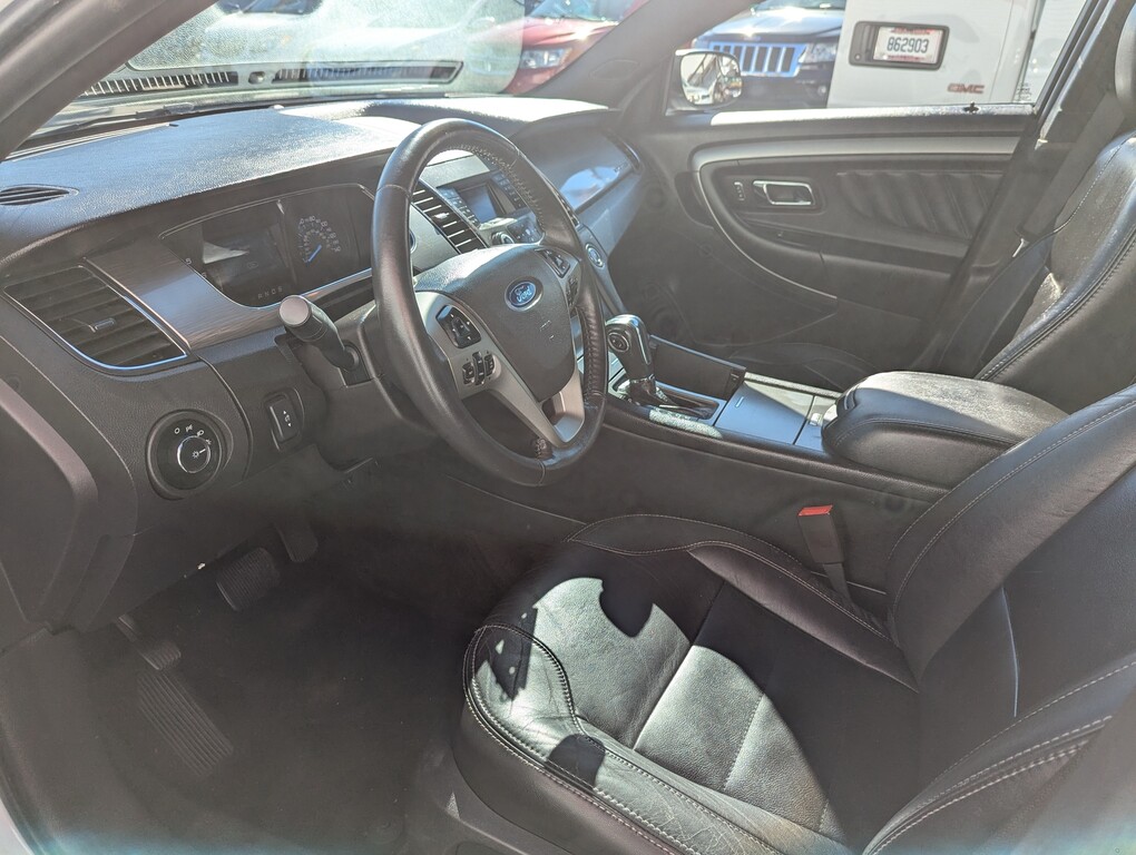 2014 Ford TAURUS SEL Located at Circus Auto Sales light-box-slides