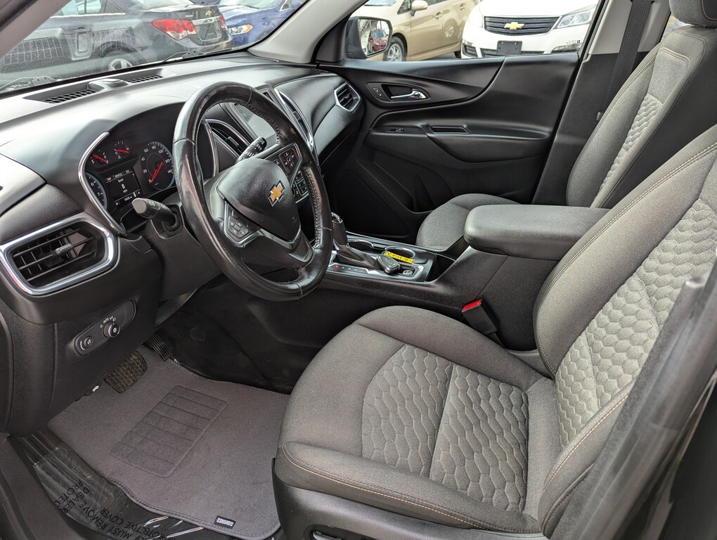 2018 Chevrolet EQUINOX LT 1LT Located at Circus Auto Sales slide-image