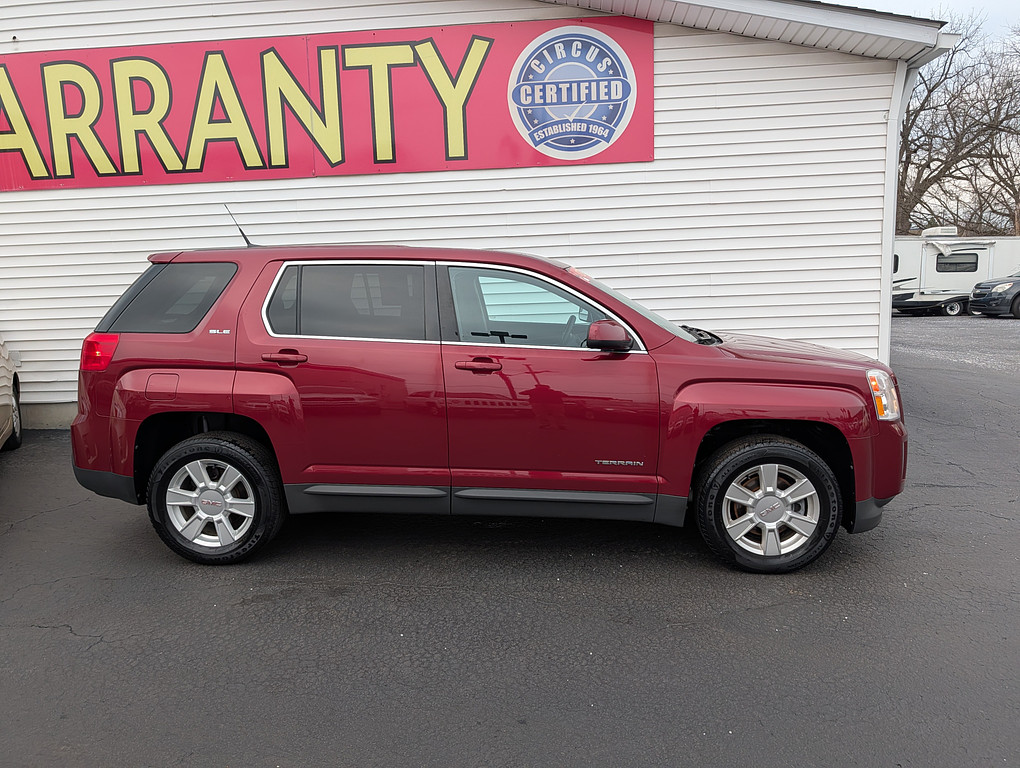 2012 GMC TERRAIN SLE1 Located at Circus Auto Sales light-box-slides