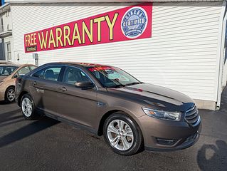 Thumbnail - 2016 Ford TAURUS SEL