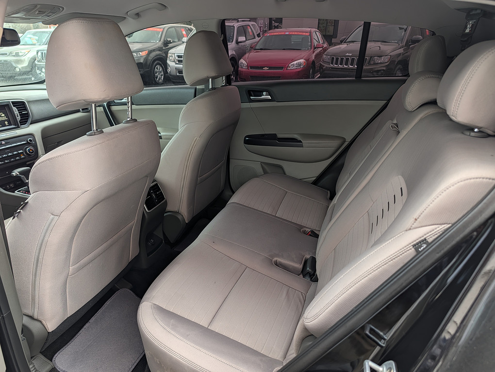 2017 Kia Sportage lx Located at Circus Auto Sales light-box-slides