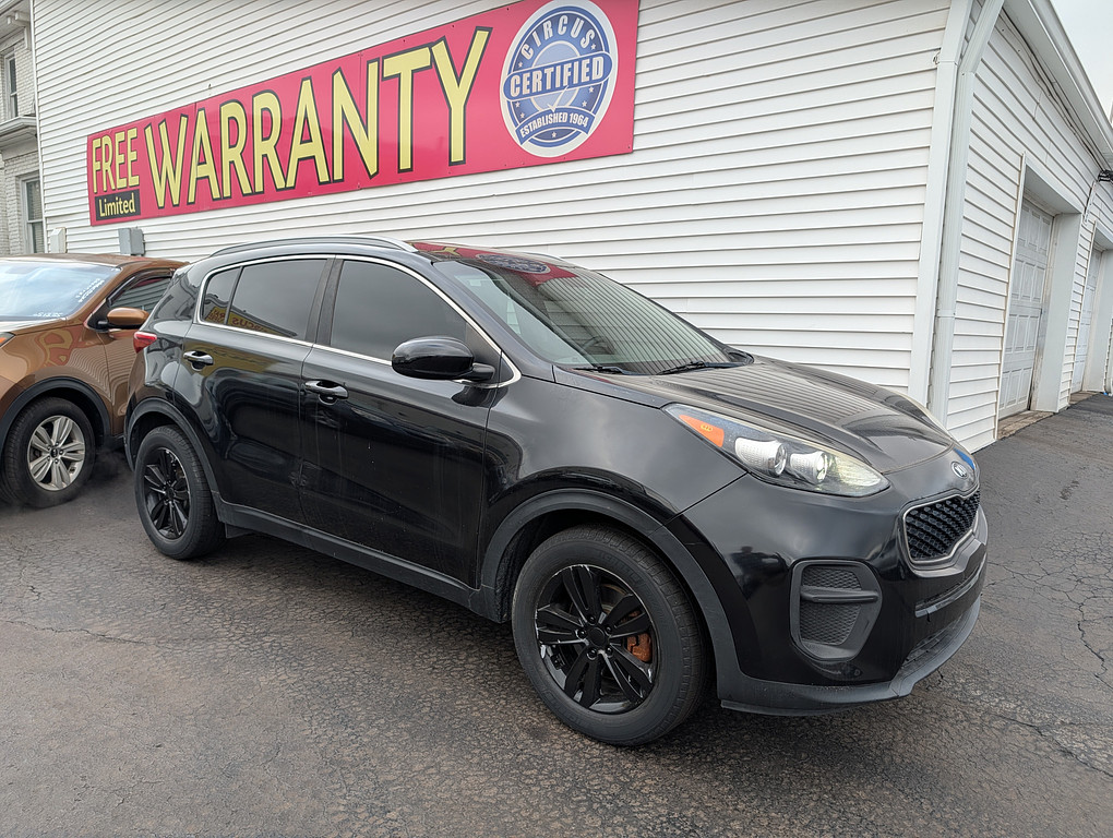 2017 Kia Sportage lx Located at Circus Auto Sales light-box-slides