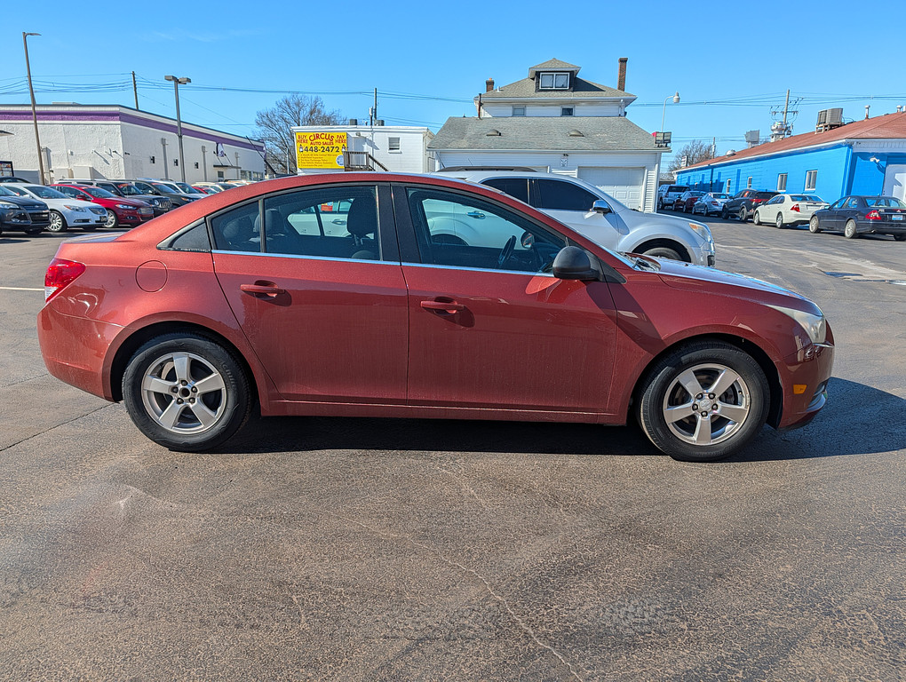 2012 Chevrolet CRUZE Located at Circus Auto Sales light-box-slides