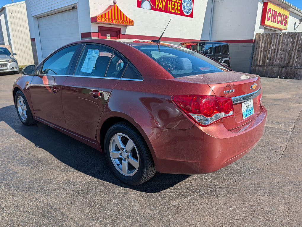 2012 Chevrolet CRUZE Located at Circus Auto Sales slide-image