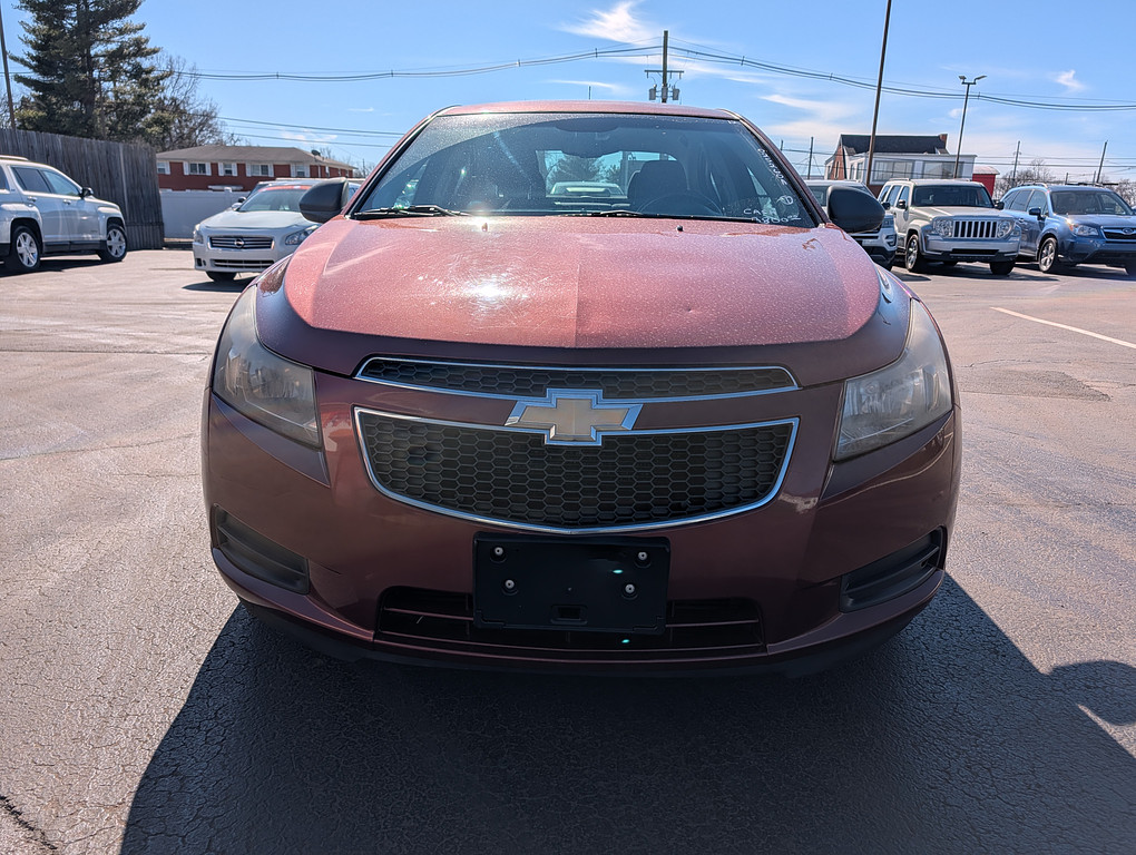 2012 Chevrolet CRUZE Located at Circus Auto Sales light-box-slides
