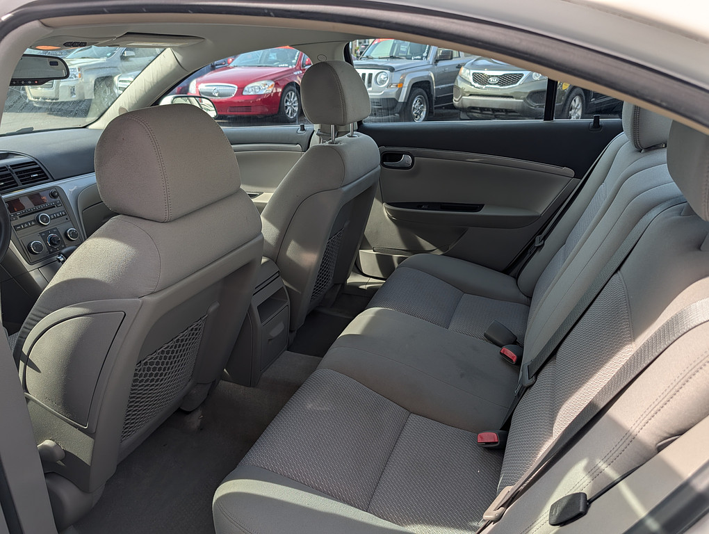 2008 SATURN AURA XE Located at Circus Auto Sales light-box-slides