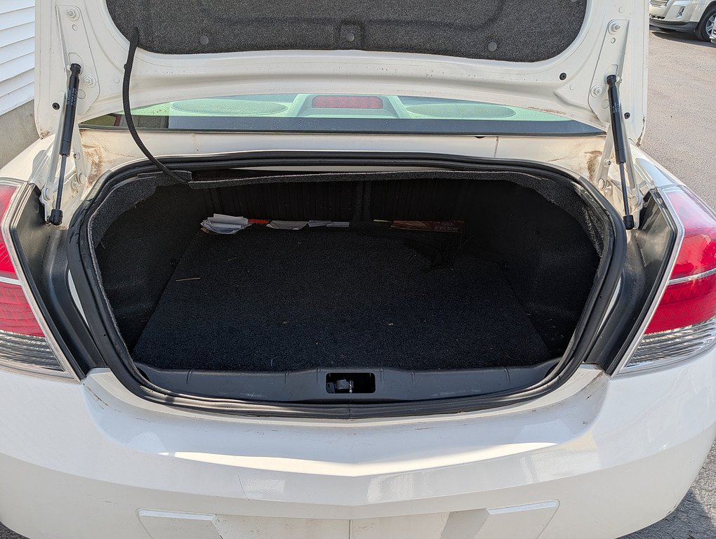 2008 SATURN AURA XE Located at Circus Auto Sales light-box-slides