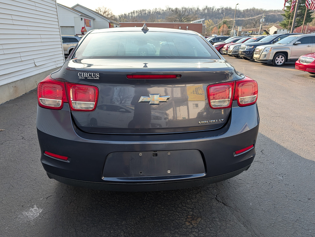 2013 Chevrolet MALIBU 1LT Located at Circus Auto Sales light-box-slides