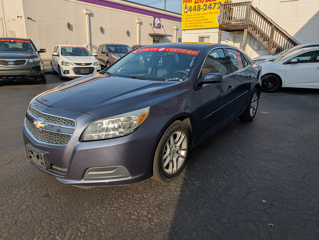 2013 Chevrolet MALIBU 1LT Located at Circus Auto Sales slide-image