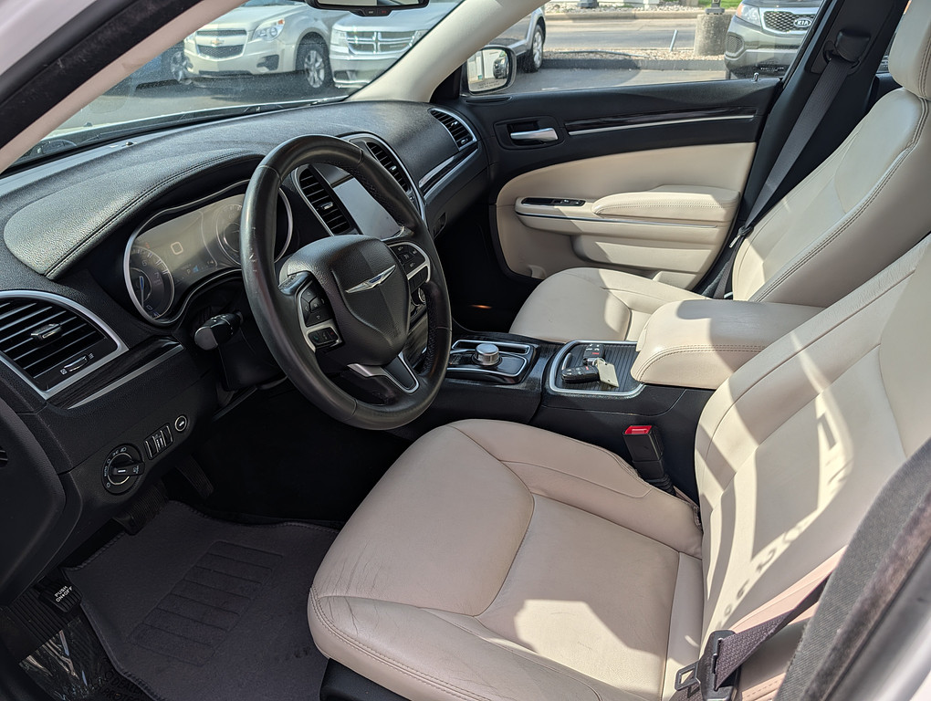 2015 Chrysler 300 LIMITED Located at Circus Auto Sales light-box-slides