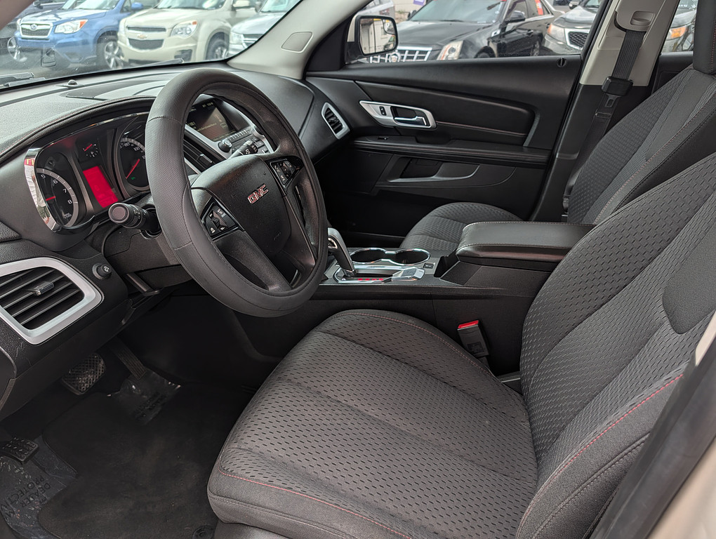 2013 GMC TERRAIN SLE1 Located at Circus Auto Sales light-box-slides