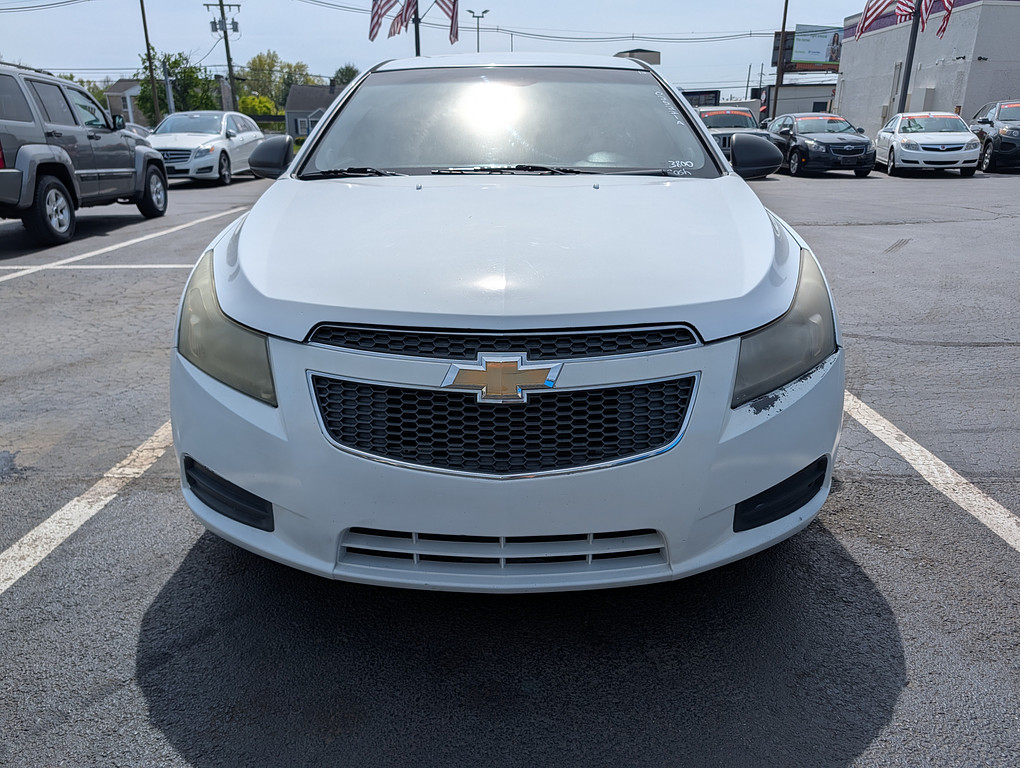 2012 Chevrolet CRUZE Located at Circus Auto Sales light-box-slides