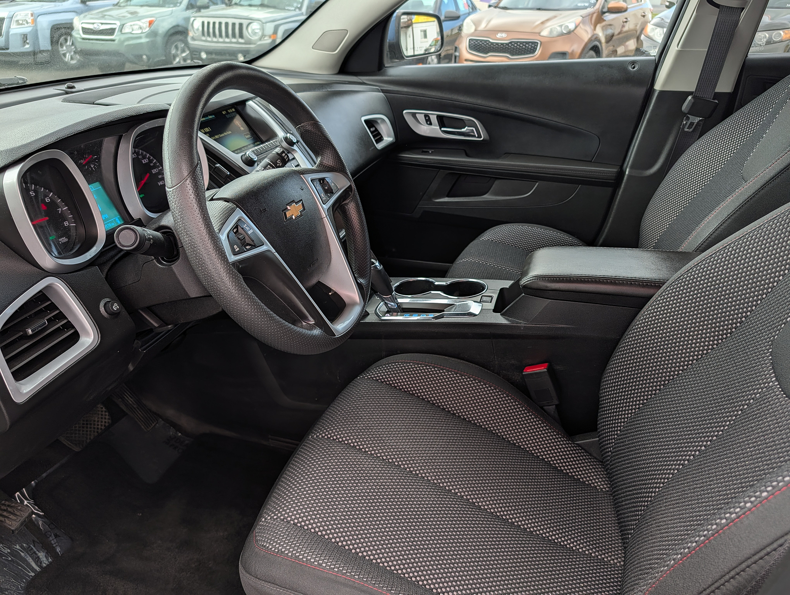 2017 Chevrolet EQUINOX LT LT / FL