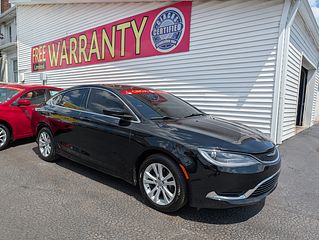 Thumbnail - 2016 Chrysler 200 LIMITED