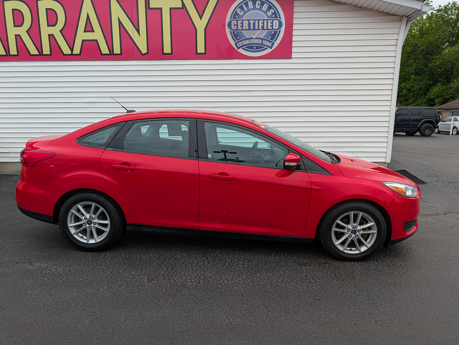 2016 Ford FOCUS SE