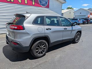 Thumbnail - 2014 Jeep CHEROKEE SPORT