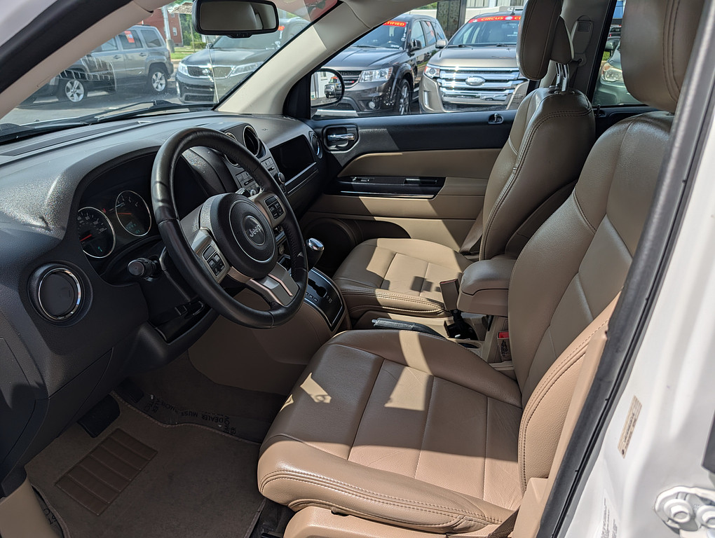 2011 Jeep COMPASS LIMITED Located at Circus Auto Sales slide-image