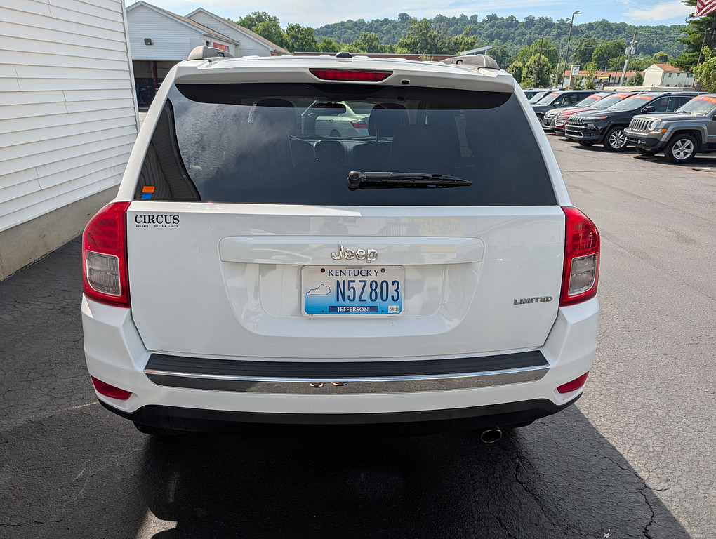 2011 Jeep COMPASS LIMITED Located at Circus Auto Sales light-box-slides