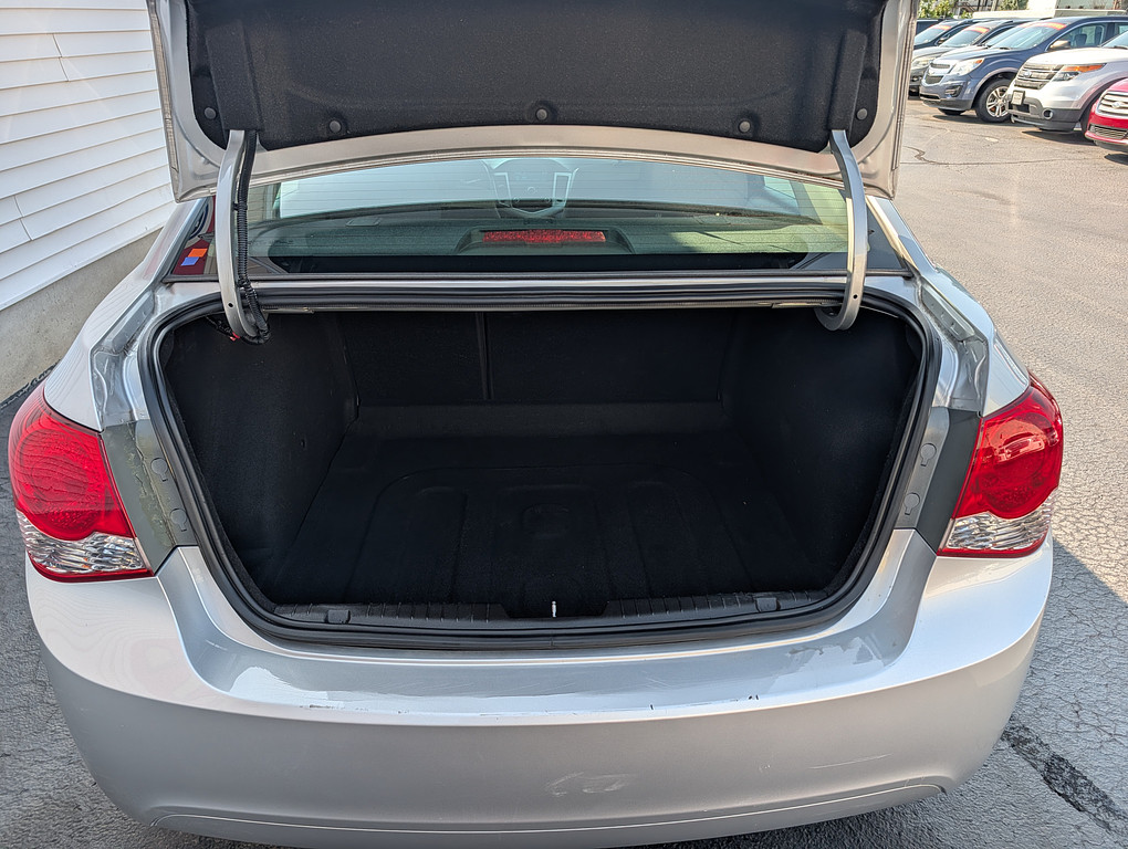 2012 Chevrolet CRUZE 2LS Located at Circus Auto Sales light-box-slides