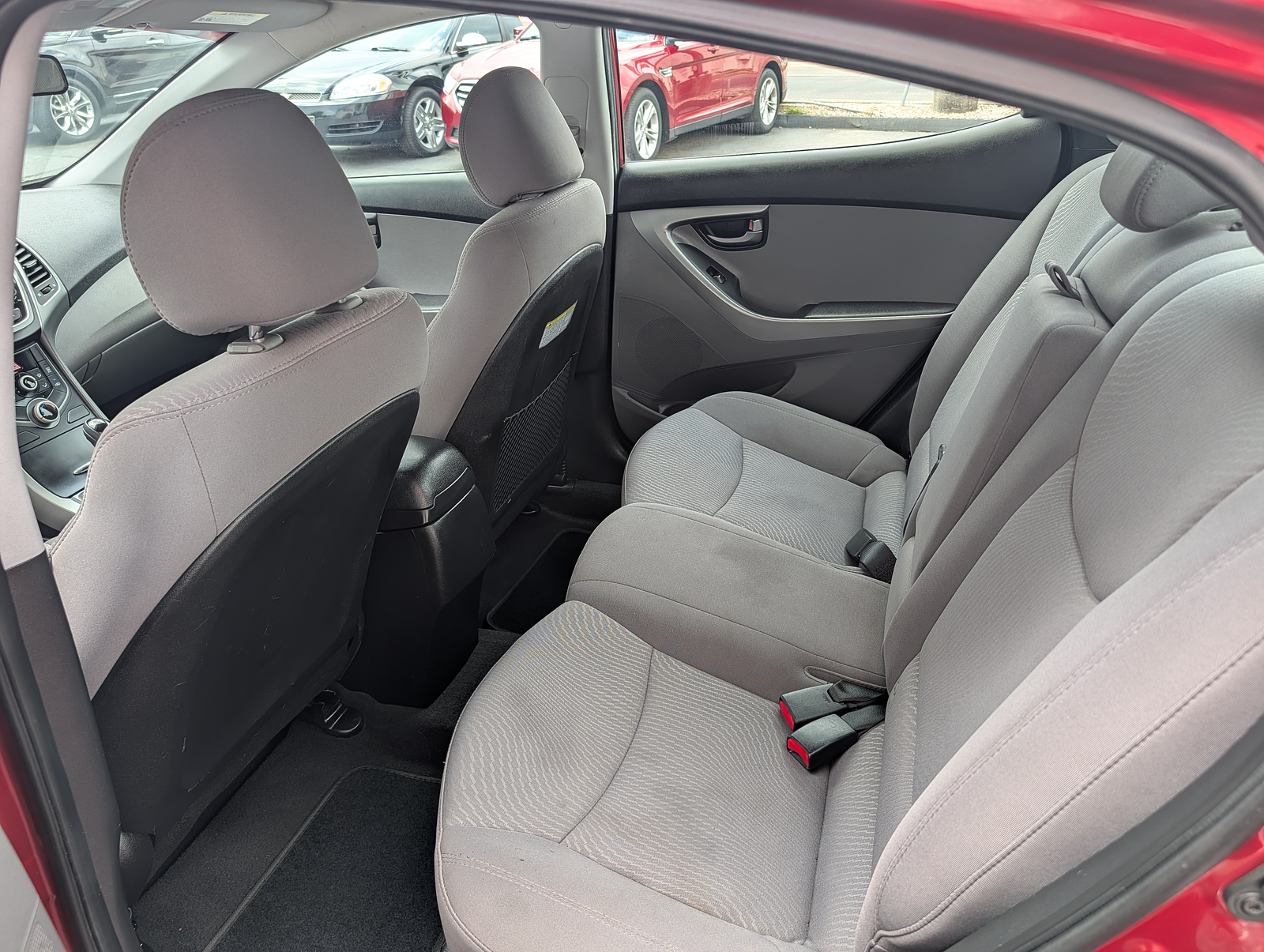 2015 Hyundai ELANTRA GLS; LIMITED GLS(Middle)