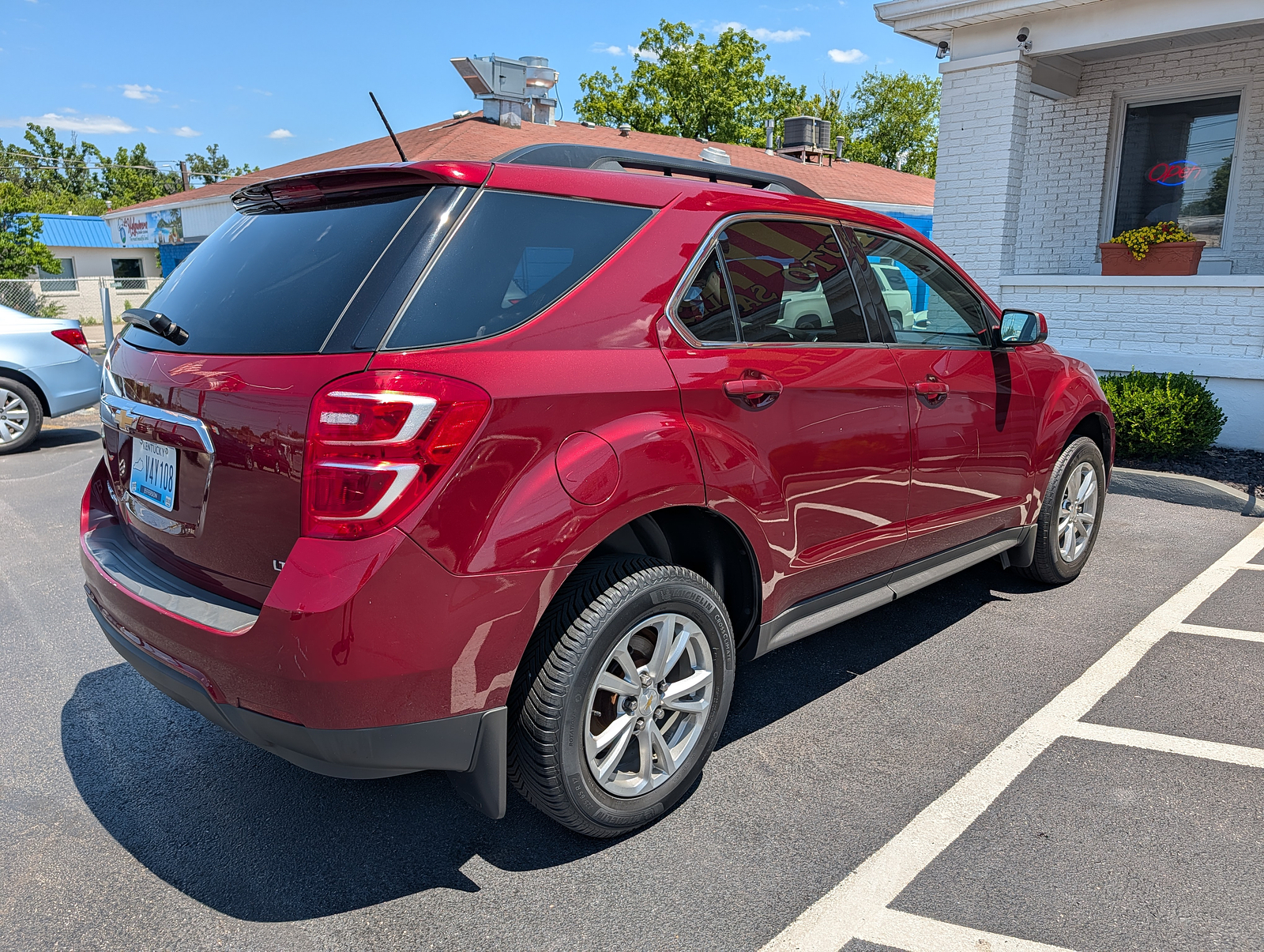 2017 Chevrolet EQUINOX LT LT / FL