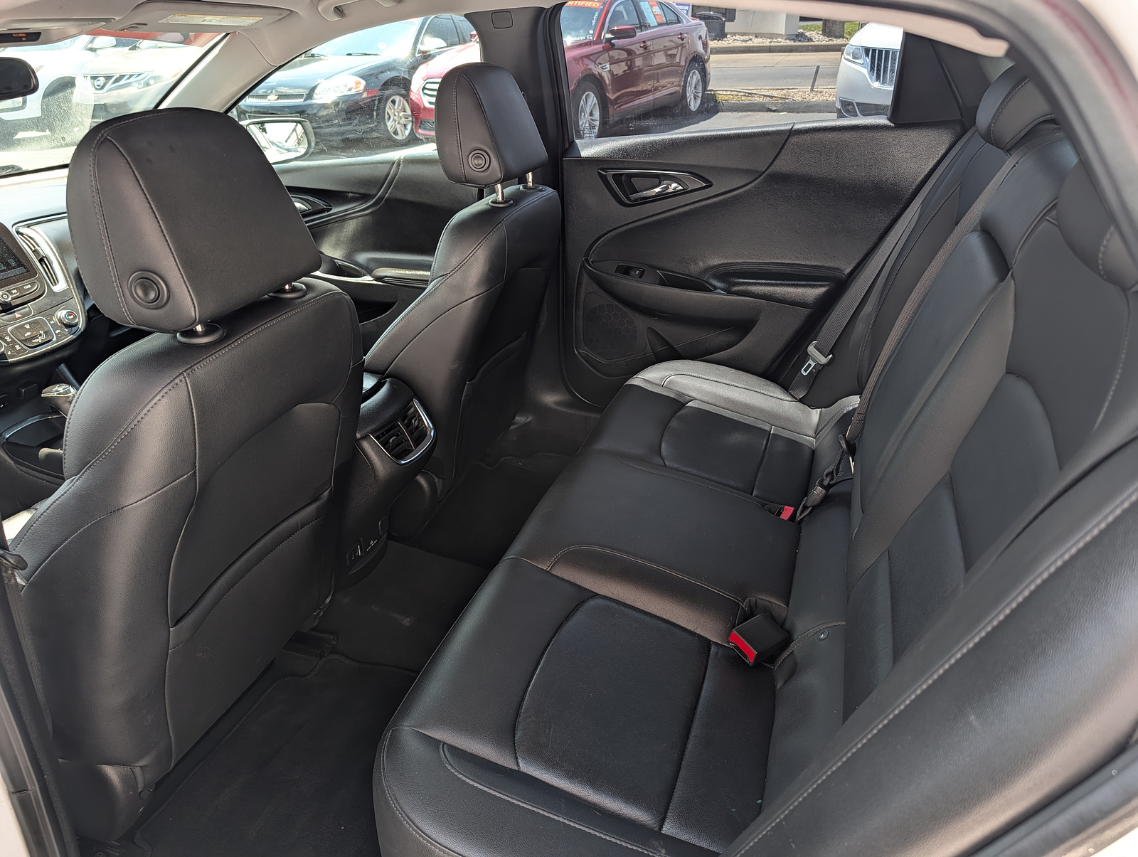 2016 Chevrolet MALIBU LT (1LT)