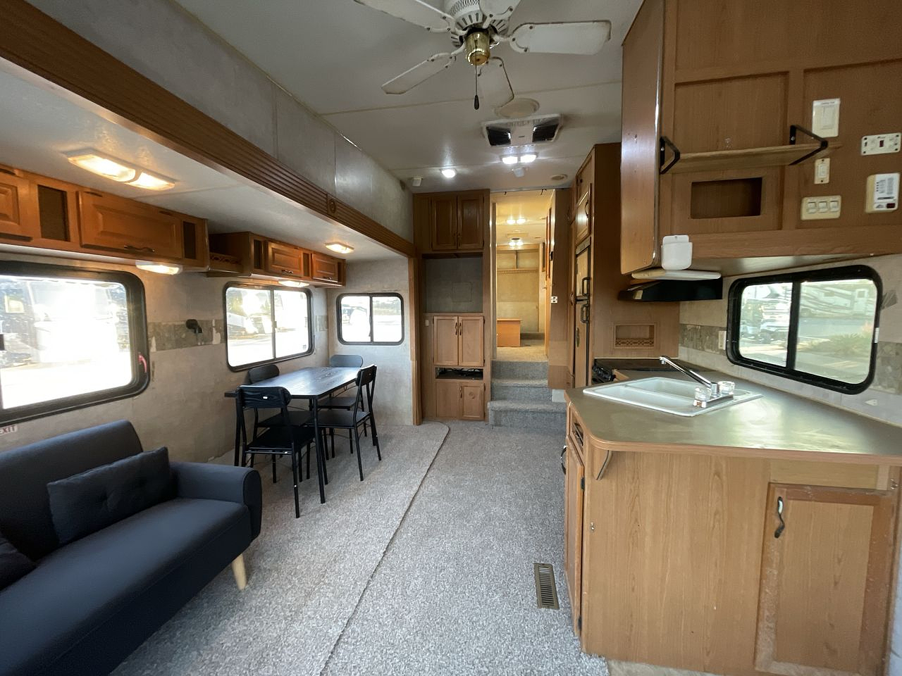 2005 TERRY QUANTUM 305RLDS